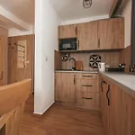Grand Tatry - Sauna I Jacuzzi Wliczone W Cene Pobytu - 10 Minut Pieszo Od Term Bania - Znajduja Sie One W Budynku Obok