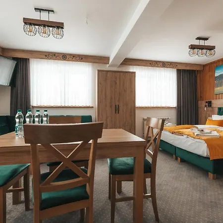 Grand Tatry - Sauna I Jacuzzi Wliczone W Cene Pobytu - 10 Minut Pieszo Od Term Bania - Znajduja Sie One W Budynku Obok Apartment *
