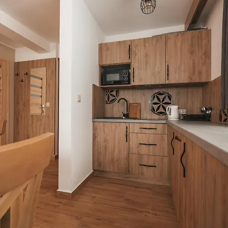 Apartamenty Grand Tatry - Sauna I Jacuzzi Wliczone W Cene Pobytu - 10 Minut Pieszo Od Term Bania
